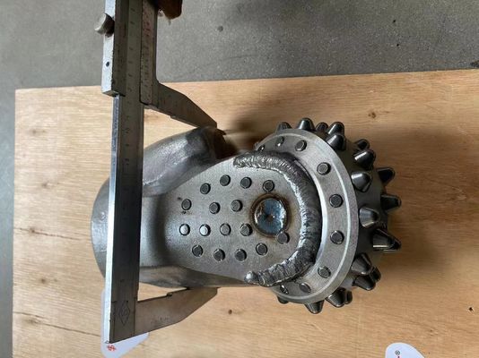 工場のローラーコーン 積み立て機械 単一のコーン ロックローラービット