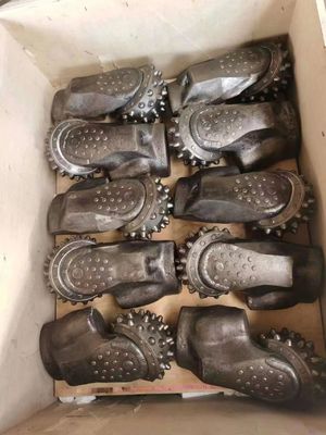 工場 ローラーコーンビット シングルローラーコーンビットトライコーン