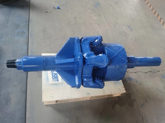 500mm HDDホールオープナー 12インチローラービットを持つ溝のない掘削のためのロック・リーマー