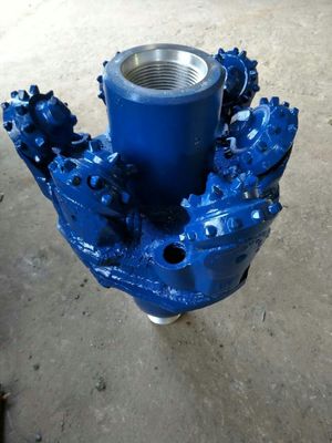 水井と垂直掘削のための 700mm 28インチ組立ビットホール開口機