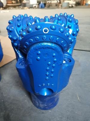 工場用直送 9 5/8 インチ 245mm IADC637 トライコーンロックビット